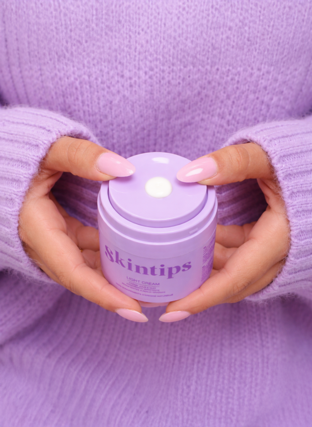 <h3>Light Cream</h3>